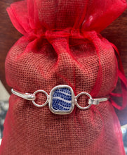 Load image into Gallery viewer, Blue Vines Chaney Bracelet
